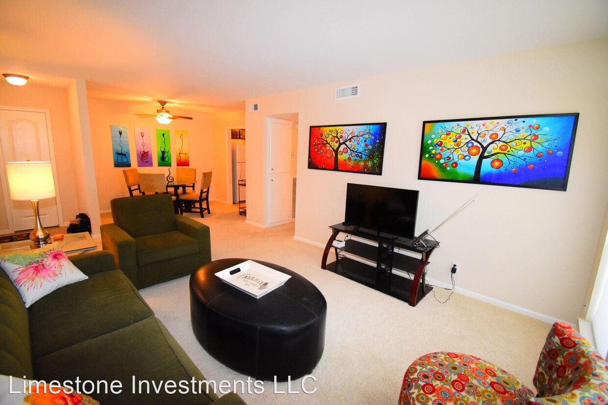 Primary Photo - 2866 Loveland Dr