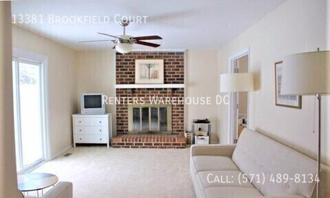 Foto del edificio - 13381 Brookfield Ct