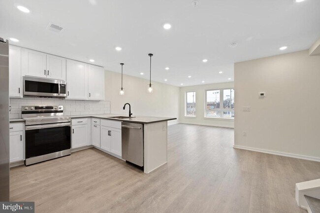 Foto del edificio - 1721 N 21st St
