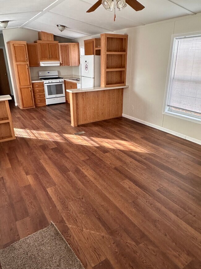 Foto del edificio - 5 Jacob Dr