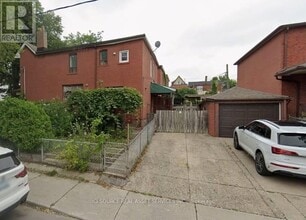 Building Photo - 29 Via Italia