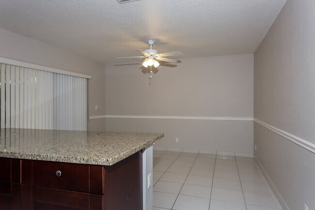 Building Photo - 1161 SW 108th Terrace