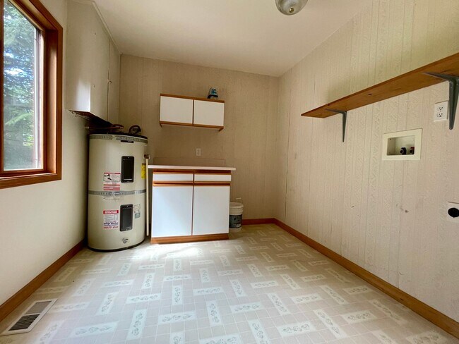 Foto del edificio - Spacious and Private Home On Alder Creek