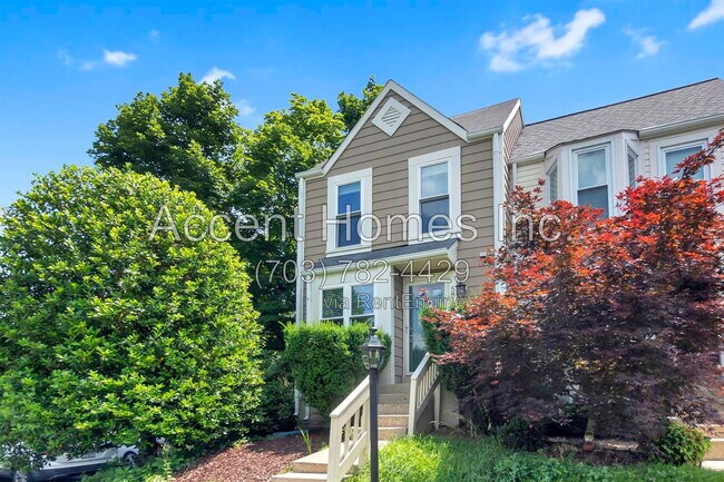 Foto del edificio - 5818 Wescott Hills Way