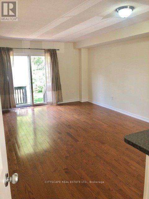 Photo du bâtiment - 68A Main St N