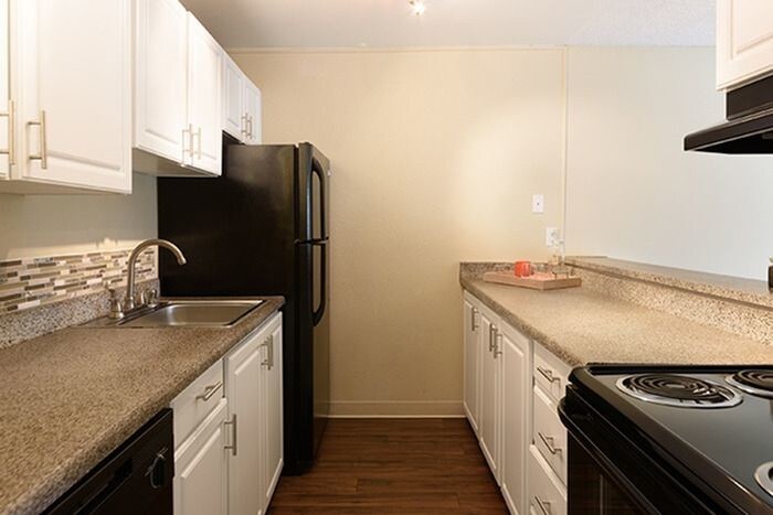 Primary Photo - SPACIOUS 2 BEDROOM