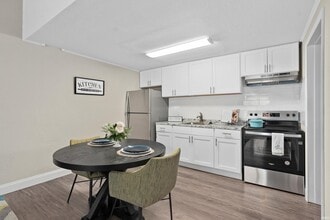 Building Photo - 2963 E Amy Ln