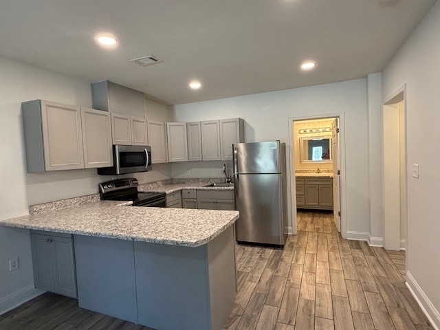 Kitchen - 318 S K St