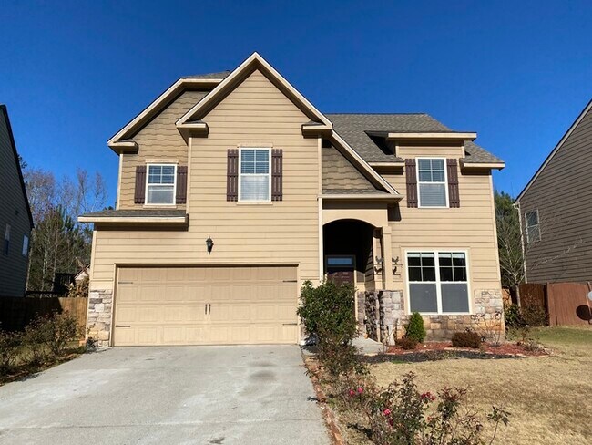 Building Photo - Beautiful home located near Highway 400 ac...