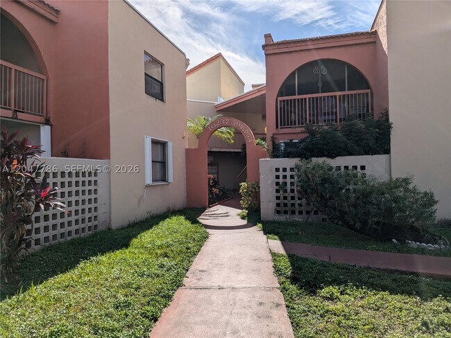 Foto del edificio - 10237 NW 9th St Cir