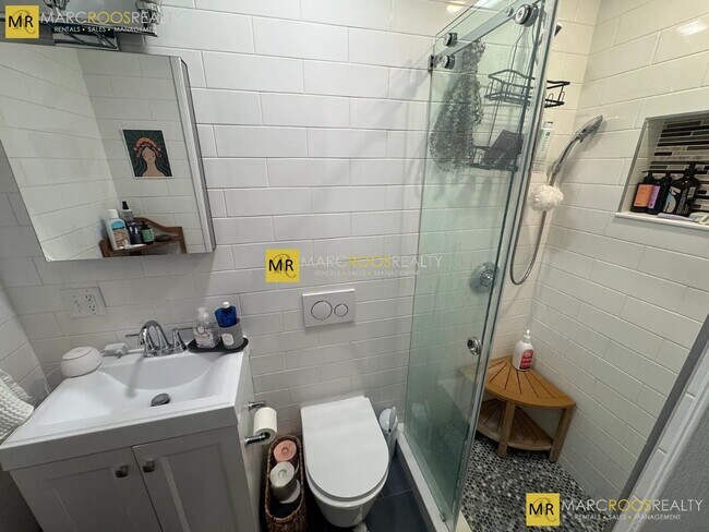 Foto del edificio - 464 Beacon St