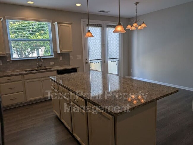 Building Photo - 5508 Trieg Dr