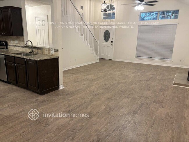 Foto del edificio - 1010 Silver Spruce Dr