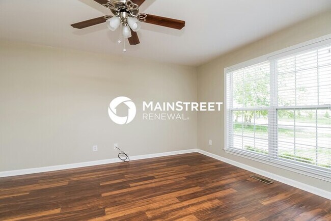 Foto del edificio - 3 Bedroom Pet-Friendly Home in Thompson's Station, TN with Main Street Renewal