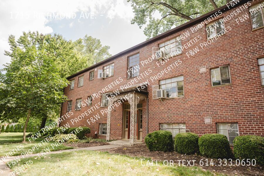 Primary Photo - 1715 Richmond Ave