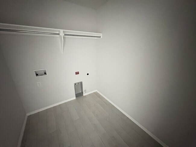 Foto del edificio - 9306 N 114th E Ave