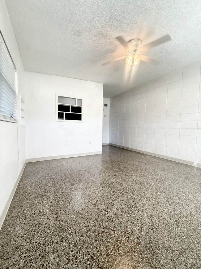 Photo - 2207 Vine St House