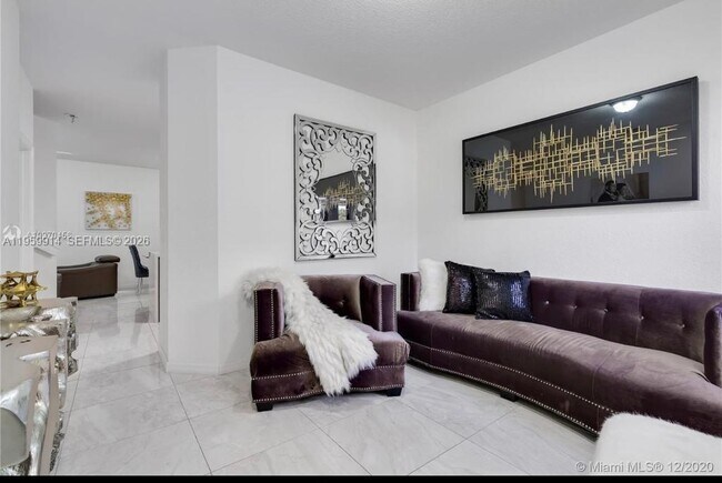 Foto del edificio - 4411 SW 163rd Passage