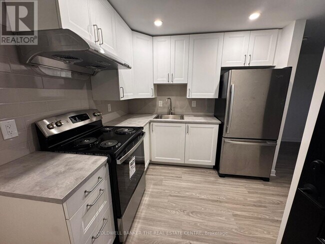 Building Photo - 17 Cornwallis Dr