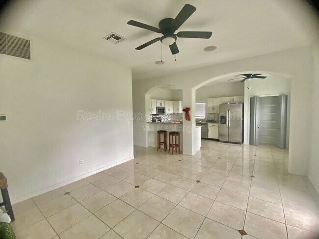 Building Photo - 1690 Big Oak Ln