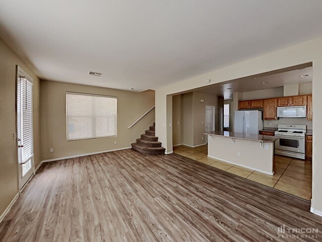 Building Photo - 2905 Aspen Club Ave
