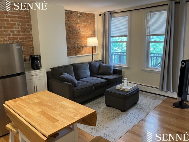Foto del edificio - 42 A Linden Ave