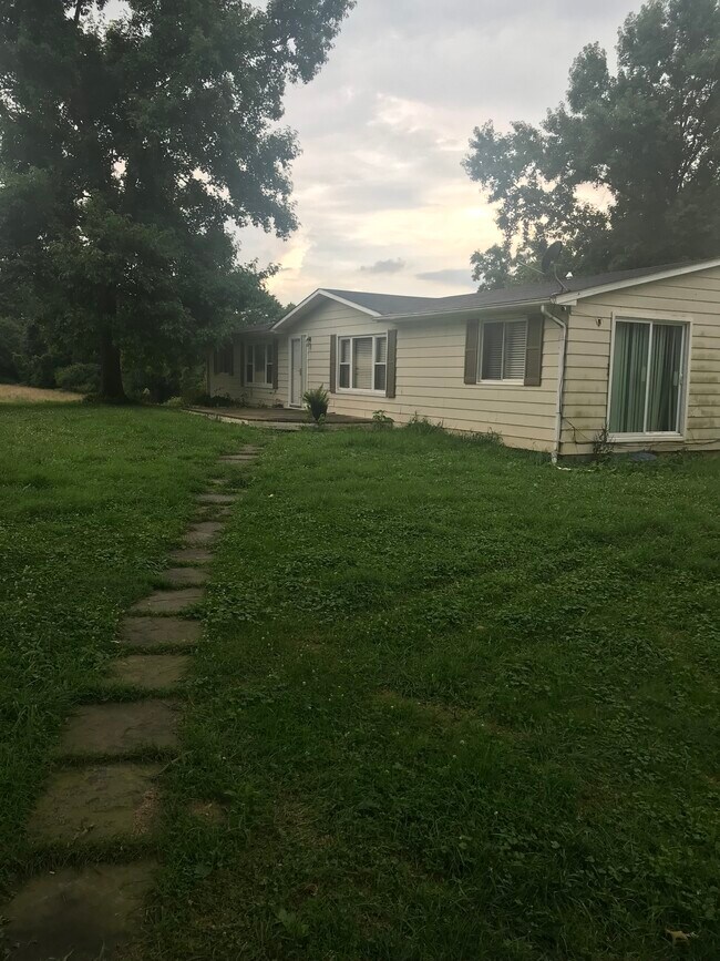 Foto del edificio - 18404 New Hampshire Ave