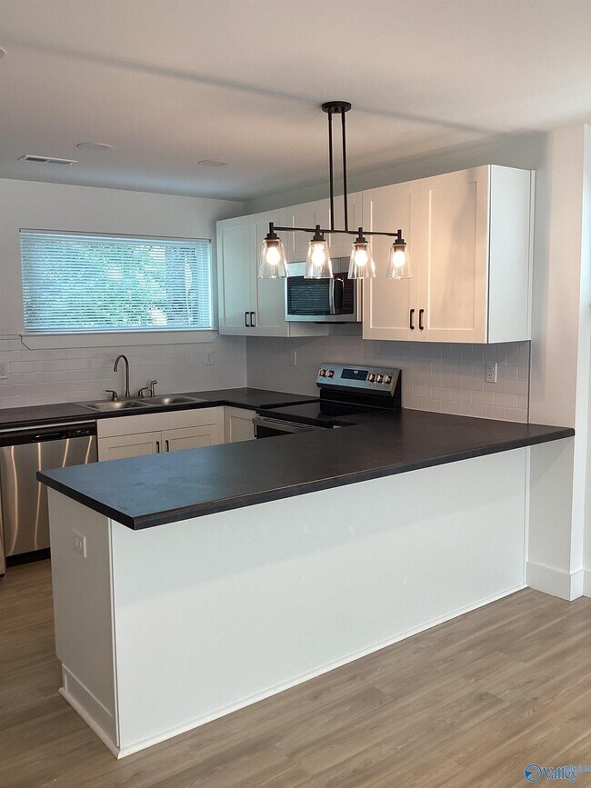 Foto del edificio - 110 Lacy Ln