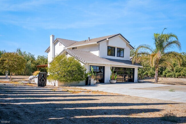 Foto del edificio - 29879 S Chrisman Rd