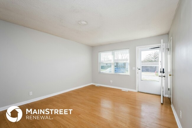 Foto del edificio - 1716 Springhill Dr