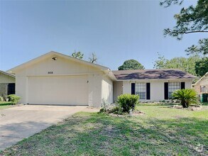Building Photo - 5618 Hickory Forest Dr