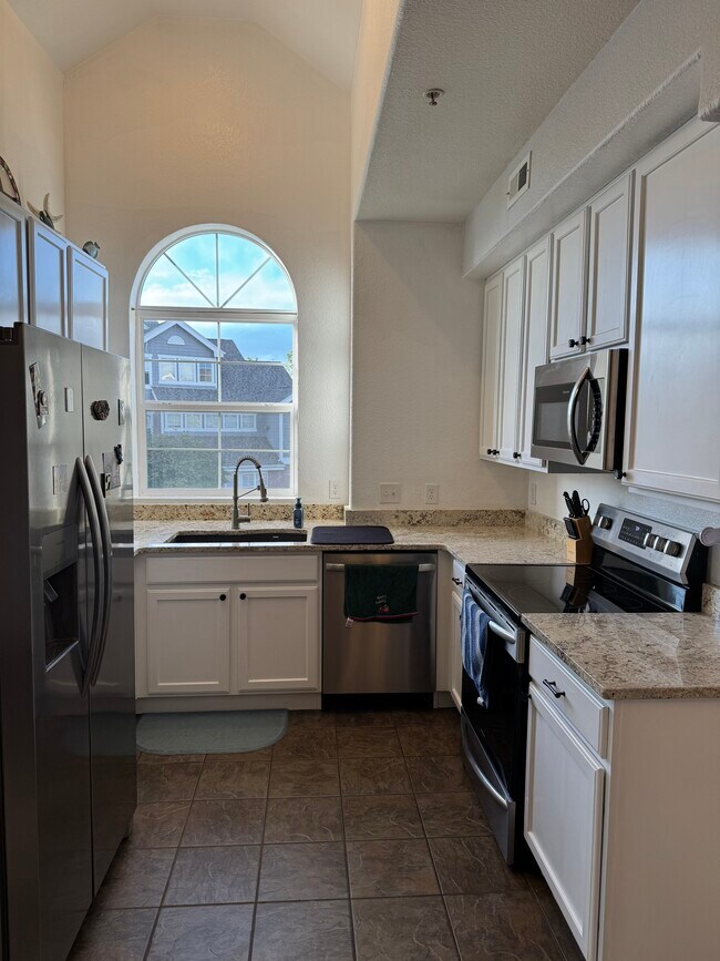 Foto del edificio - 16346 E Fremont Ave