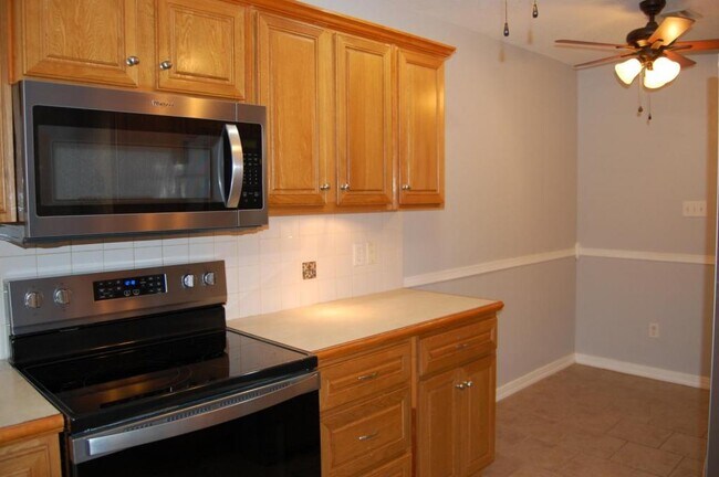 Building Photo - 2176 Kirsey Rd