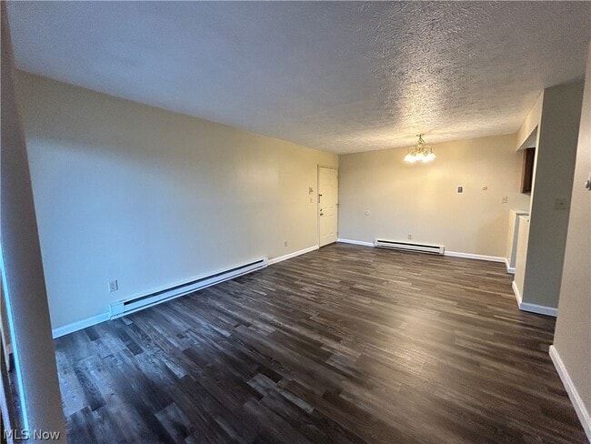 Foto del edificio - 200 Fernwood Rd