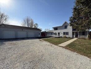 Building Photo - 595 E 700 N