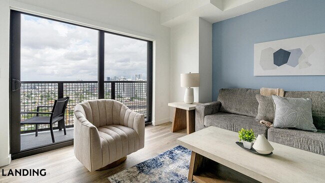 Foto del edificio - 777 NW 2nd Ave