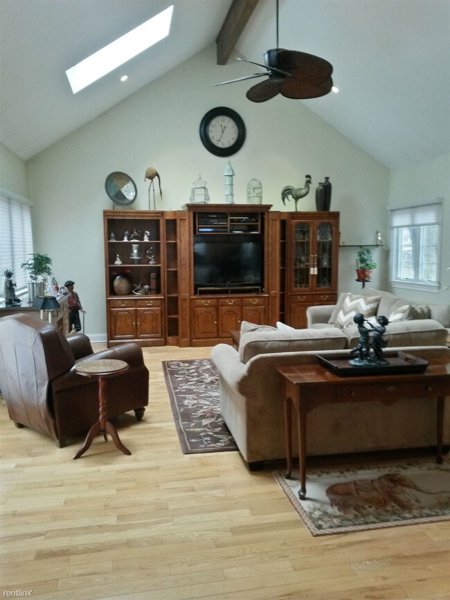 Building Photo - 4 br, 2.5 bath House - 56 Maitland Rd