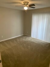 Large Bedroom with Patio - Memorial Fountain