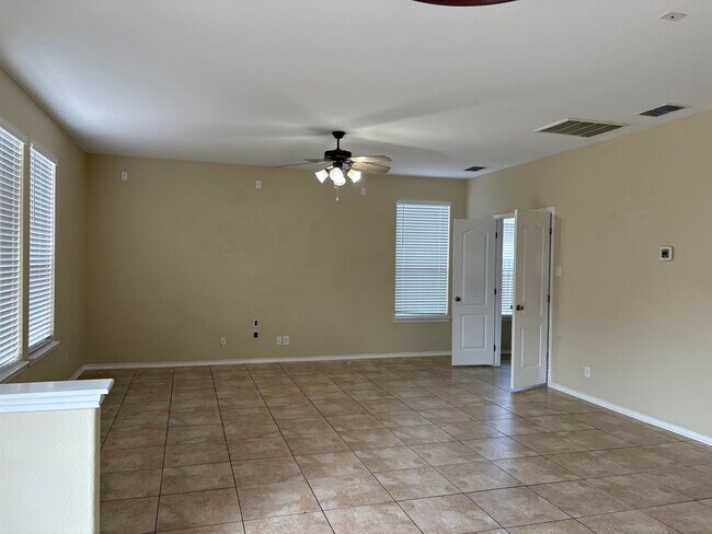 Building Photo - 2904 Anejo Dr
