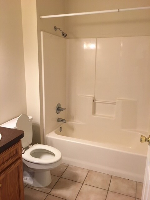 Foto del edificio - 3236 Oak Garden Dr
