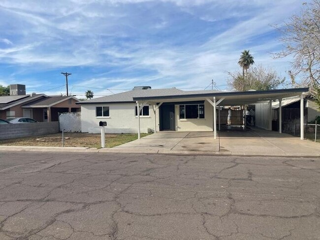 Photo - 4602 W Whitton Ave House