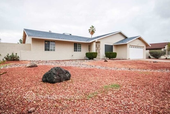 Building Photo - 4131 W Angela Dr