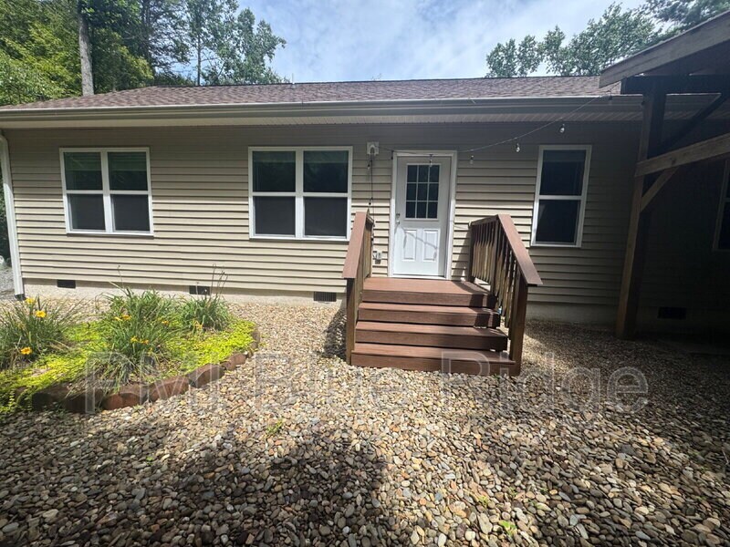 Foto principal - 221 Indian Ridge Trail