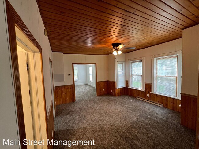 Building Photo - 3 br, 1 bath House - 755 Grove St.