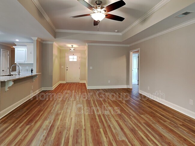 Building Photo - 3110 Kaempfer Cir