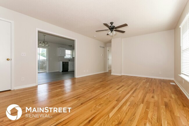 Foto del edificio - 406 Brookside Cir