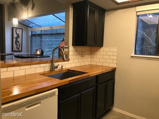 Foto del edificio - 10018 NE 123rd St