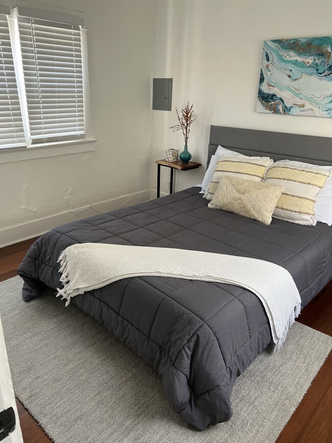 guest bedroom - 348 30th St