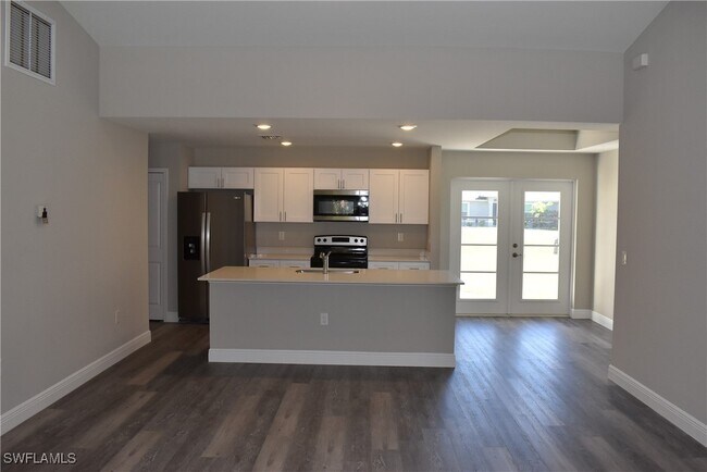 Foto del edificio - 3641 Whitman St