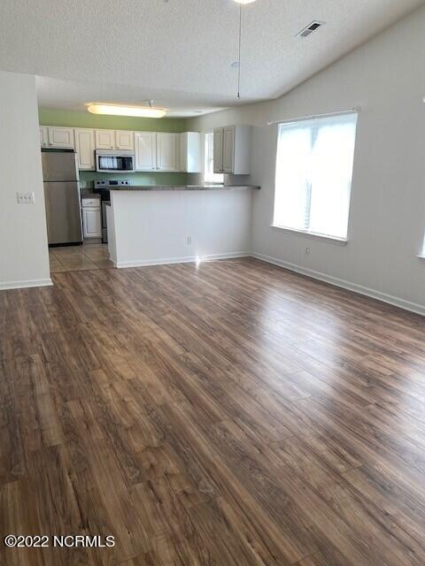 Building Photo - 1601 Willoughby Park Ct